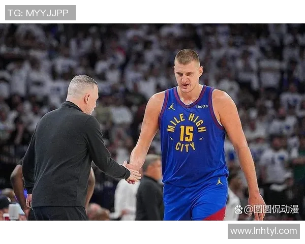 掘金解雇马龙背后真相揭晓主帅与高层内斗导致双输局面 掘金解雇马龙背后真相揭晓主帅与高层内斗导致双输局面